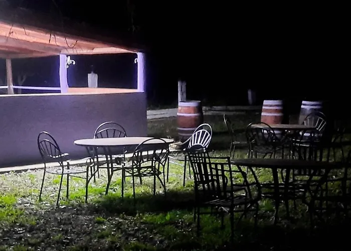 Casale Neocastrum Hébergement de vacances *